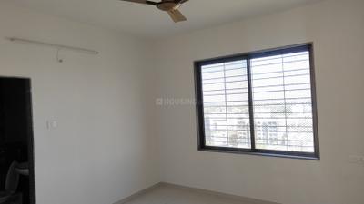 Bedroom Image of 1050 Sq.ft 2 BHK Apartment / Flat for rent in Kalpataru Nagar Nashik for Rs. 19500