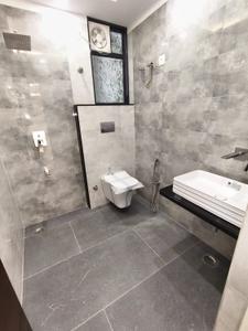 Bathroom Image of 1800 Sq.ft 4 BHK Apartment / Flat for sale in Somya Sky Elite, Jagatpura Jaipur for Rs. 10800000