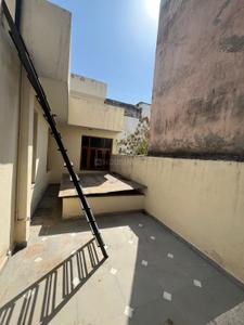 Balcony Image of 3600 Sq.ft 4 BHK Independent House for rent in Shanti Niketan New Delhi for Rs. 200000