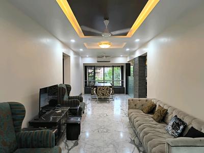 Living Room Image of 1850 Sq.ft 3 BHK Apartment / Flat for rent in Bandra West Mumbai for Rs. 369000