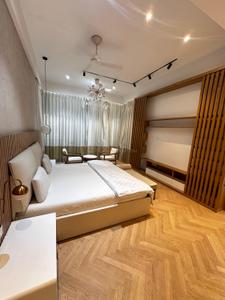 Bedroom Image of 2640 Sq.ft 4 BHK Apartment / Flat for sale in Vile Parle West Mumbai for Rs. 175000000