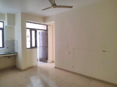 Living Room Image of 1000 Sq.ft 3 BHK Apartment / Flat for sale in Auric City Homes, Sector 82 Faridabad for Rs. 5100000