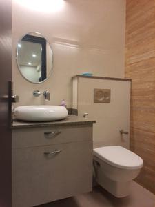 Common Bathroom Image of 4500 Sq.ft 4 BHK Builder Floor for sale in Sector 47 Gurgaon for Rs. 75000000