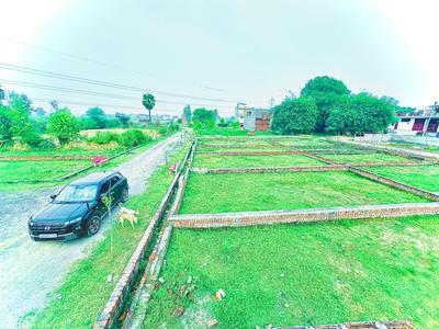Image of 1000 Sq.ft Residential Plot / Land for sale in Gosainganj, Lucknow for Rs. 2500000