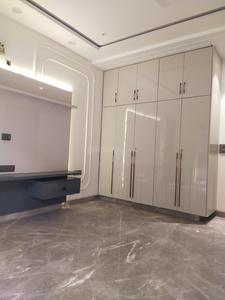 Bedroom Image of 1800 Sq.ft 3 BHK Builder Floor for sale in Paschim Vihar New Delhi for Rs. 38000000