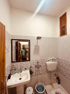 Bathroom Image of 1000 Sq.ft 3 BHK Independent House for sale in Ahmamau Lucknow for Rs. 7800000