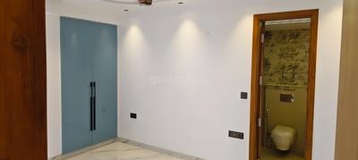 Bedroom Image of 2500 Sq.ft 4 BHK Apartment / Flat for sale in Eden Towers Apartment, Sector 5 Dwarka New Delhi for Rs. 30500000