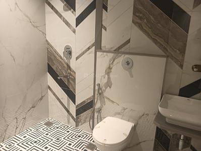 Bathroom Image of 1100 Sq.ft 2 BHK Apartment / Flat for sale in Dream Meadows, Kharghar Navi Mumbai for Rs. 7900000