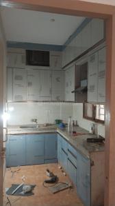 Kitchen Image of 850 Sq.ft 2 BHK Apartment / Flat for rent in Gangotri Enclave, Roberts Lines Lucknow for Rs. 17000