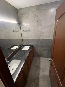 Bathroom Image of 2400 Sq.ft 3 BHK Apartment / Flat for rent in Cooke Town Bengaluru for Rs. 130000