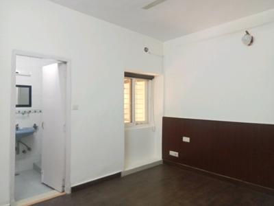 Bedroom Image of 1800 Sq.ft 3 BHK Apartment / Flat for rent in DDA Sector C Pocket 8, Vasant Kunj New Delhi for Rs. 72000