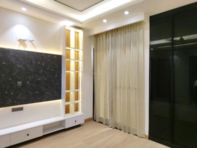 Bedroom Image of 2200 Sq.ft 3 BHK Apartment / Flat for sale in Emaar MGF The Palm Drive, Sector 66 Gurgaon for Rs. 45000000