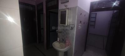 Bathroom Image of 1000 Sq.ft 2 BHK Builder Floor for rent in Pink City Jaipur for Rs. 120000
