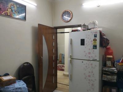 Bedroom Image of 1100 Sq.ft 3 BHK Apartment / Flat for sale in Mayur Vihar II New Delhi for Rs. 18000000