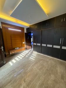 Bedroom Image of 2100 Sq.ft 4 BHK Builder Floor for sale in Pitampura New Delhi for Rs. 37500000