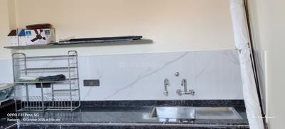 Kitchen Image of 600 Sq.ft 1 BHK Builder Floor for rent in Baba Kailasha Enclave Extension, Sultanpur Road Lucknow for Rs. 7000