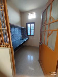 Kitchen Image of 400 Sq.ft 1 RK Apartment / Flat for rent in Transport Nagar Lucknow for Rs. 6000