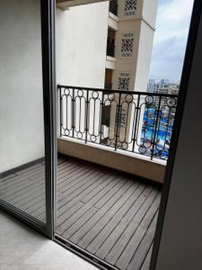 Balcony Image of 1250 Sq.ft 2.5 BHK Apartment / Flat for sale in Lodha Bellagio, Powai Mumbai for Rs. 37500000