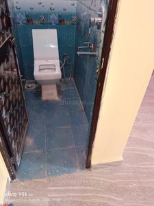 Bathroom Image of 1060 Sq.ft 2.5 BHK Independent House for rent in Danapur Patna for Rs. 8000