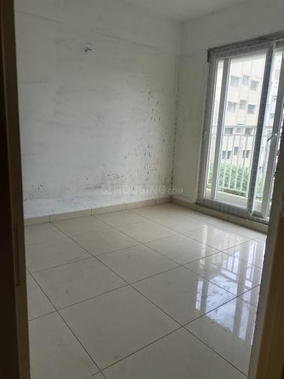 Na Central Heights Main Image 1