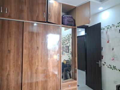 Bedroom Image of 1250 Sq.ft 3 BHK Builder Floor for sale in Ramesh Nagar New Delhi for Rs. 25000000