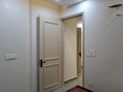 Bedroom Image of 810 Sq.ft 3 BHK Apartment / Flat for sale in Dwarka Mor New Delhi for Rs. 5100000