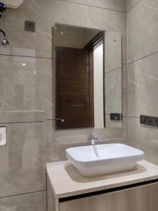 Common Bathroom Image of 2700 Sq.ft 4 BHK Builder Floor for sale in Paramount Luxury Anantraj, Sector 63 Gurgaon for Rs. 29900000
