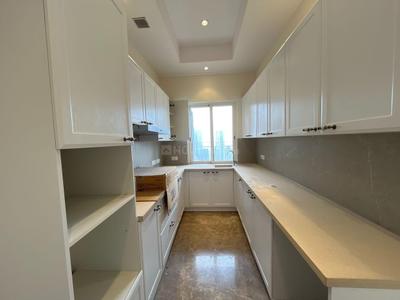 Kitchen Image of 2300 Sq.ft 3 BHK Apartment / Flat for rent in Indiabulls Sky Forest, Parel Mumbai for Rs. 350000