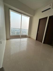 Bedroom Image of 827 Sq.ft 2 BHK Apartment / Flat for rent in Ekta Tripolis, Goregaon West Mumbai for Rs. 85000