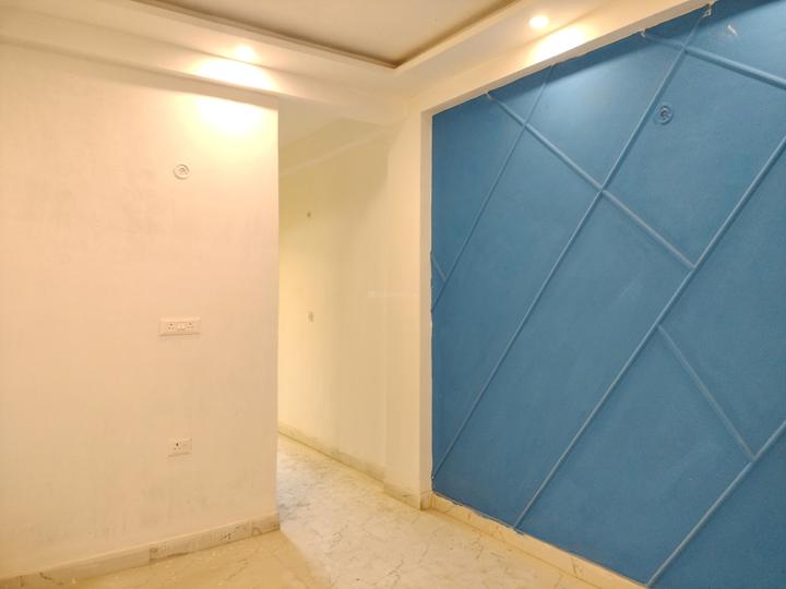 Vishal DLF Paradise Main Image 1