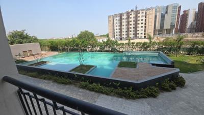 Balcony Image of 400 Sq.ft 1 RK Apartment / Flat for sale in Knowledge Park 3 Greater Noida for Rs. 3900000