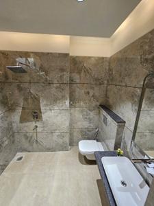 Bathroom Image of 1100 Sq.ft 2 BHK Apartment / Flat for sale in Wind Chimes, Daldal Seoni Raipur for Rs. 4900000