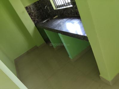 Kitchen Image of 1200 Sq.ft 1.5 BHK Builder Floor for rent in Bamunimaidam Guwahati for Rs. 12500