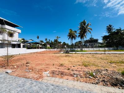 Image of 1305 Sq.ft Residential Plot / Land for sale in Kakkanad, Kochi for Rs. 3900000
