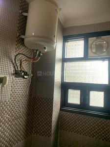 Bathroom Image of 720 Sq.ft 2 BHK Apartment / Flat for sale in Maidan Garhi New Delhi for Rs. 3500000