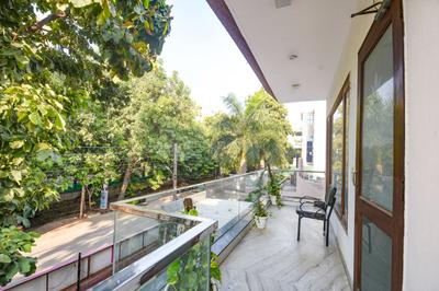 Balcony Image of 2100 Sq.ft 3.5 BHK Builder Floor for rent in Alaknanda Society, Sector 56 Gurgaon for Rs. 75000