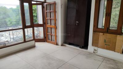 Bedroom Image of 1800 Sq.ft 3.5 BHK Apartment / Flat for rent in Sector 12 Dwarka New Delhi for Rs. 45000