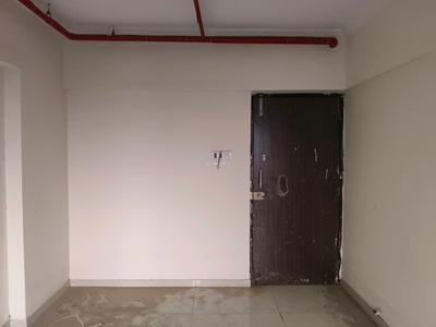 Living Room Image of 950 Sq.ft 2 BHK Apartment / Flat for rent in Raunak City by Raunak Group, Kalyan West Kalyan for Rs. 21000
