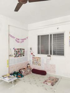 Bedroom Image of 300 Sq.ft 1 RK Apartment / Flat for rent in Karve Nagar Pune for Rs. 8000