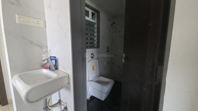 Bathroom Image of 480 Sq.ft 1 BHK Apartment / Flat for rent in Triveni Crown, Kalyan West Kalyan for Rs. 14000