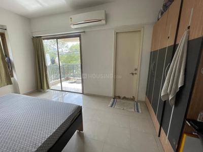 Bedroom Image of 2000 Sq.ft 3 BHK Apartment / Flat for rent in Prahlad Nagar Ahmedabad for Rs. 55000