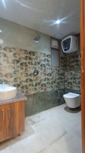 Bathroom Image of 1400 Sq.ft 3 BHK Apartment / Flat for sale in Sector 12 Gurgaon for Rs. 8350000