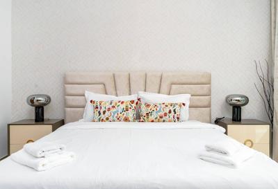 Bedroom Image of 2439 Sq.ft 3 BHK Apartment / Flat for sale in The Palm Jumeira Dubai for Rs. 195000000