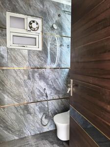 Bedroom One Image of 2000 Sq.ft 3 BHK Builder Floor for rent in Palm Floor Ardee City, Sector 52 Gurgaon for Rs. 58000