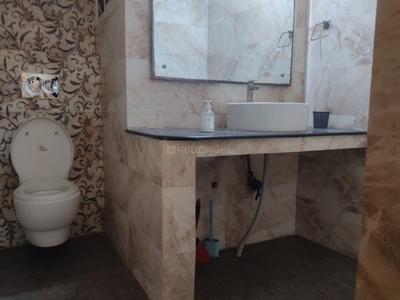 Image of 2000 Sq.ft 3 BHK Builder Floor for rent in Sector 41, Noida for Rs. 45000