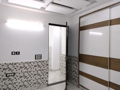 Bedroom Image of 538 Sq.ft 2 BHK Builder Floor for sale in Mahavir Enclave New Delhi for Rs. 5000000