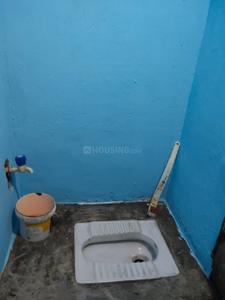 Bathroom Image of 350 Sq.ft 1 BHK Independent House for rent in Anna Nagar Chennai for Rs. 12500