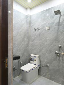 Bedroom Two Image of 900 Sq.ft 2 BHK Builder Floor for sale in Indirapuram Ghaziabad for Rs. 5300000