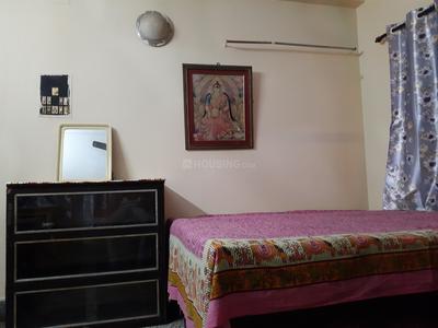 Bedroom Image of PG FOR GIRLS WITH FOODING AND LODGING in Ballygunge, Kolkata