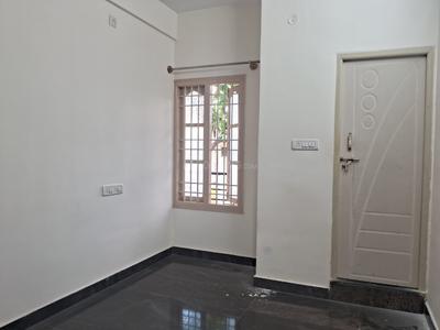 Bedroom Image of 800 Sq.ft 2 BHK Builder Floor for rent in Kammanahalli Bengaluru for Rs. 20000
